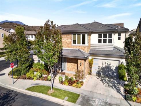 66 Bolide , Irvine, CA