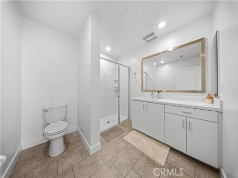 2412 Nolita , Irvine, CA