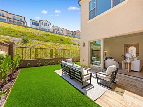 242  Maricopa  , Irvine, CA