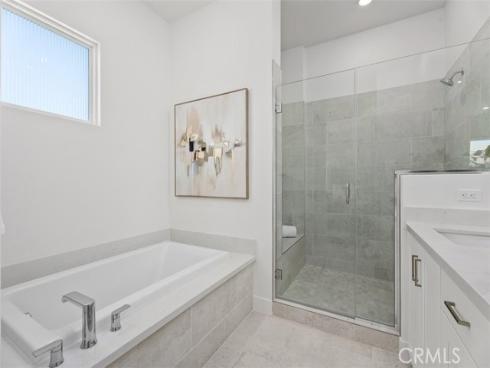 121  Bosal  , Irvine, CA