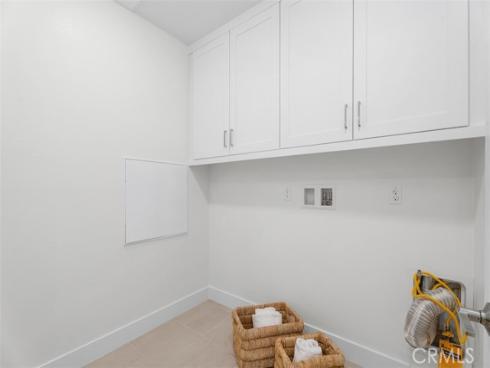 121  Bosal  , Irvine, CA