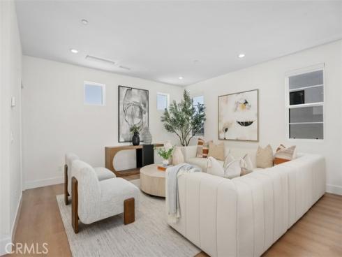 121  Bosal  , Irvine, CA