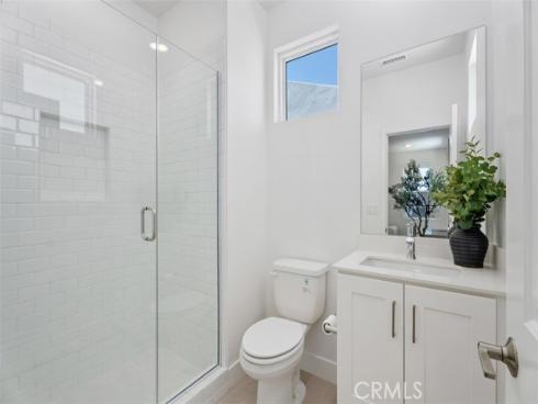 121  Bosal  , Irvine, CA