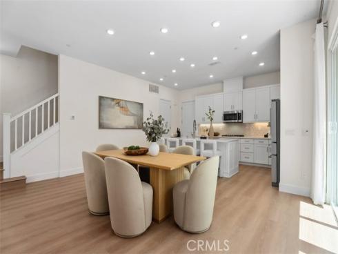 121  Bosal  , Irvine, CA