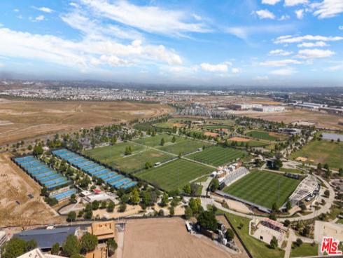 116 Catalyst , Irvine, CA