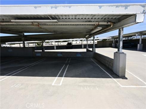3450  Watermarke  , Irvine, CA