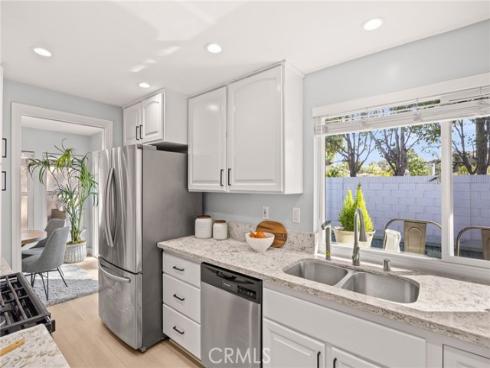 15  Bluecoat  , Irvine, CA