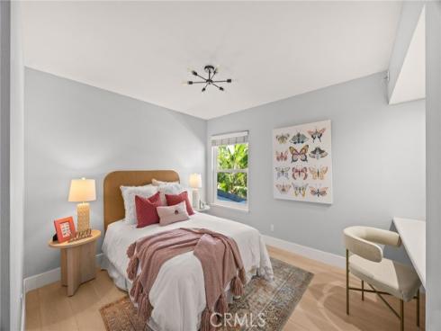 15  Bluecoat  , Irvine, CA