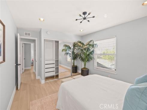 15  Bluecoat  , Irvine, CA