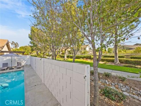 15  Bluecoat  , Irvine, CA
