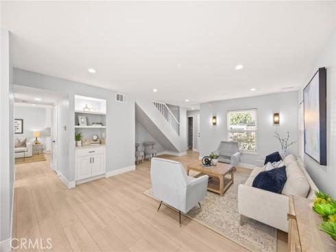 15  Bluecoat  , Irvine, CA