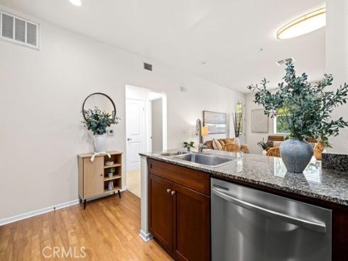 2320 Scholarship , Irvine, CA