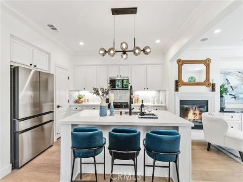 100  Alhambra  , Irvine, CA
