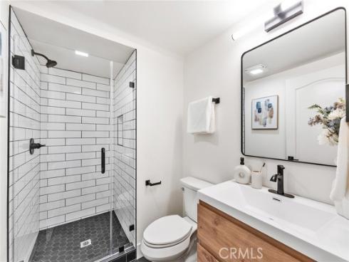 100  Alhambra  , Irvine, CA