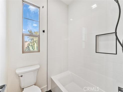 100  Alhambra  , Irvine, CA