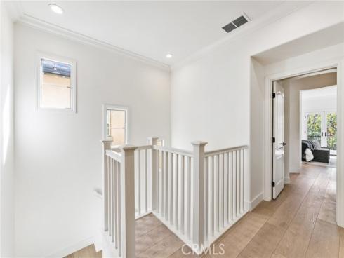 100  Alhambra  , Irvine, CA