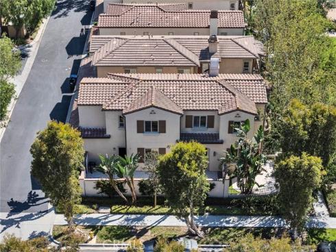 100  Alhambra  , Irvine, CA