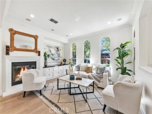 100  Alhambra  , Irvine, CA