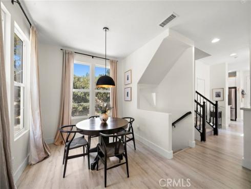 101 Tall Oak , Irvine, CA