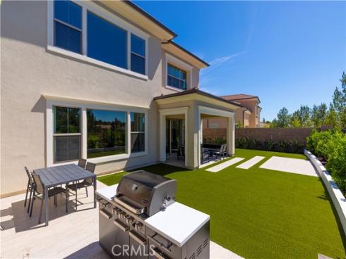 63 Longchamp , Irvine, CA