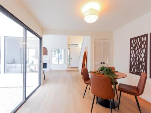 10 Morena 8 , Irvine, CA