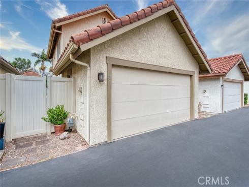 55 Fabriano , Irvine, CA