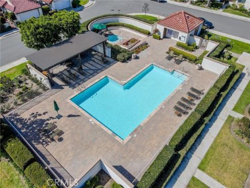 55 Fabriano , Irvine, CA