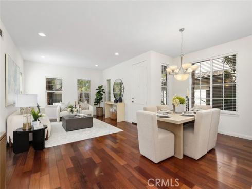 152 Treehouse , Irvine, CA