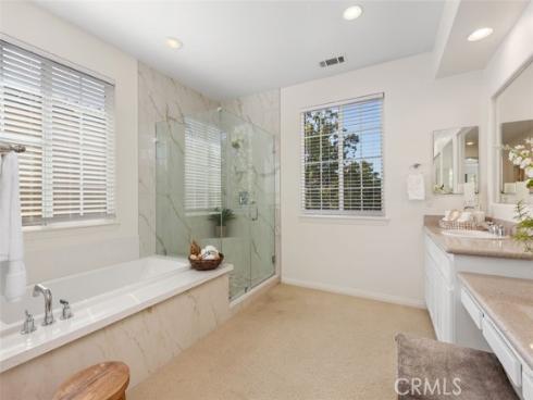 152 Treehouse , Irvine, CA