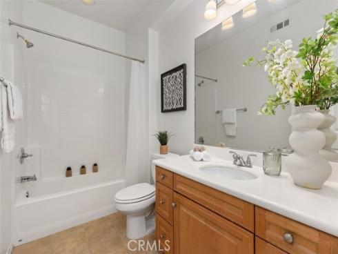 25 Vermillion , Irvine, CA