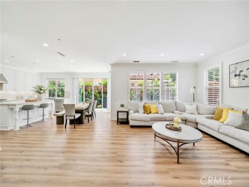 104 Beechmont , Irvine, CA