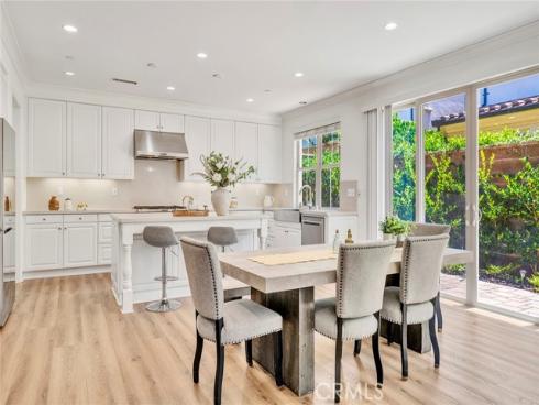 104 Beechmont , Irvine, CA