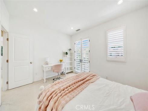 104 Beechmont , Irvine, CA