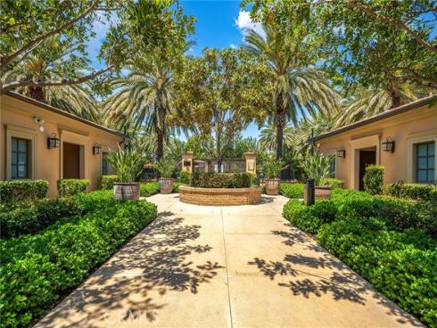 104 Beechmont , Irvine, CA
