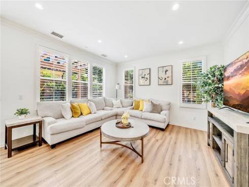 104 Beechmont , Irvine, CA