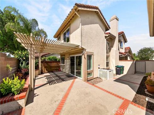 11  Milazzo  , Irvine, CA