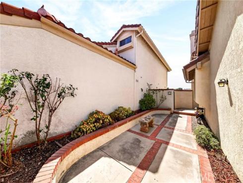 11  Milazzo  , Irvine, CA