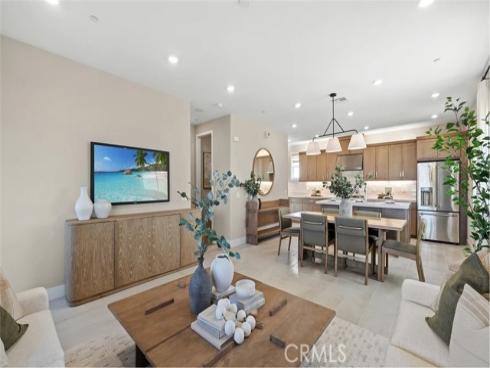 825 Sonia , Irvine, CA