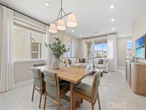 825 Sonia , Irvine, CA