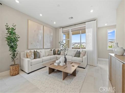 825 Sonia , Irvine, CA