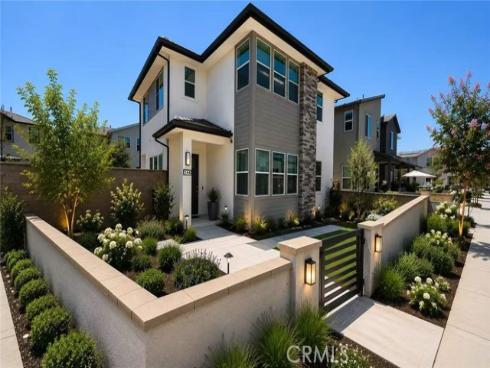 144 Scoville , Irvine, CA