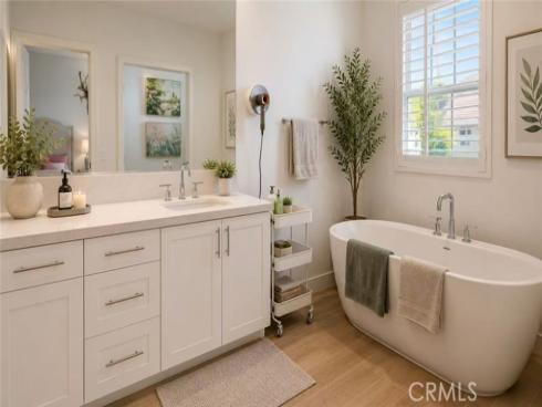 144 Scoville , Irvine, CA