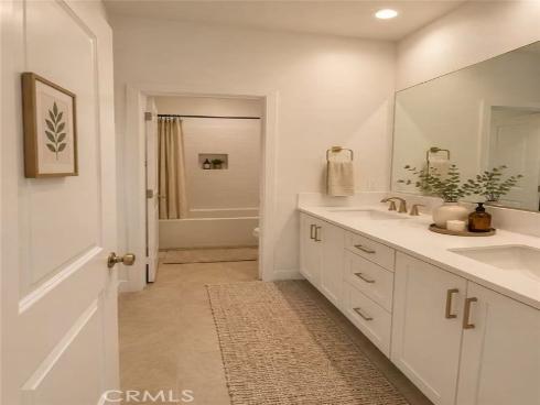 144 Scoville , Irvine, CA