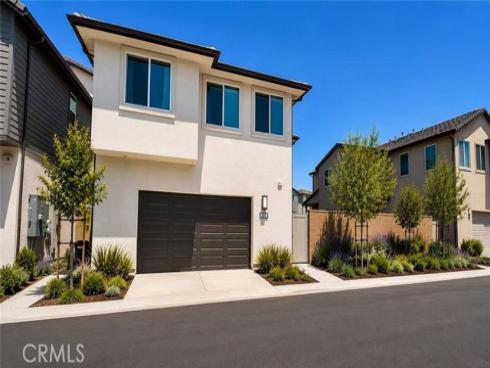 144 Scoville , Irvine, CA