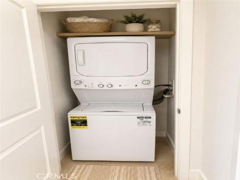 229  Shoveler  , Irvine, CA