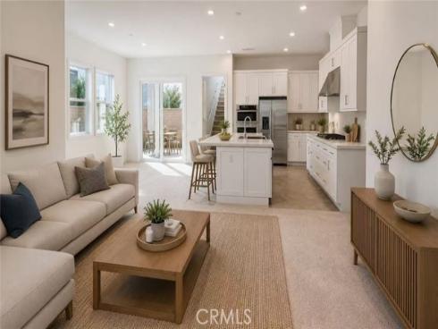 229  Shoveler  , Irvine, CA