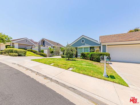 6 Sirius , Irvine, CA