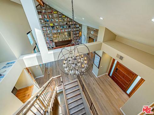 6 Sirius , Irvine, CA