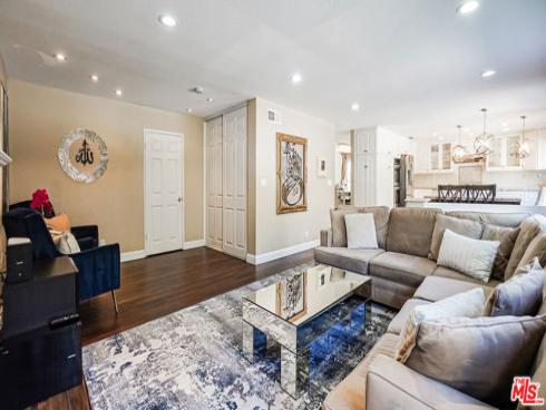 22 Hunter , Irvine, CA