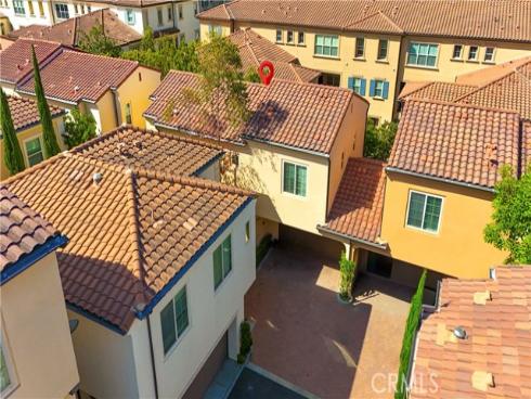 85 Kestrel , Irvine, CA
